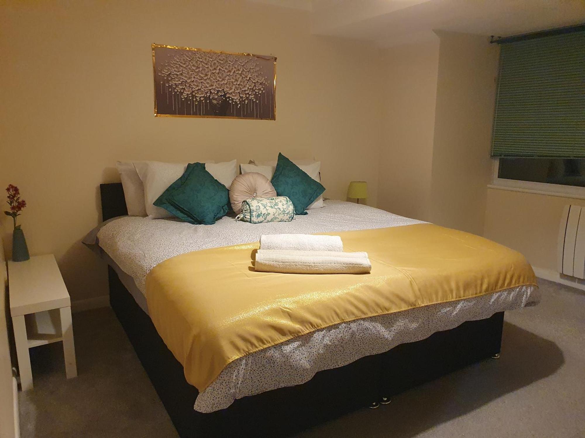 Lovely 1Bedrood Apartment Guildford Esterno foto