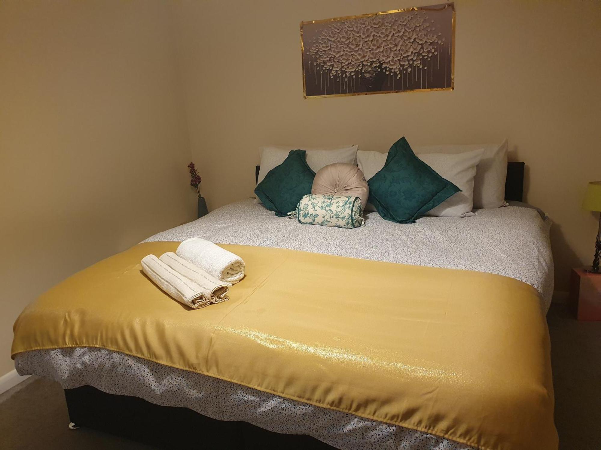 Lovely 1Bedrood Apartment Guildford Esterno foto