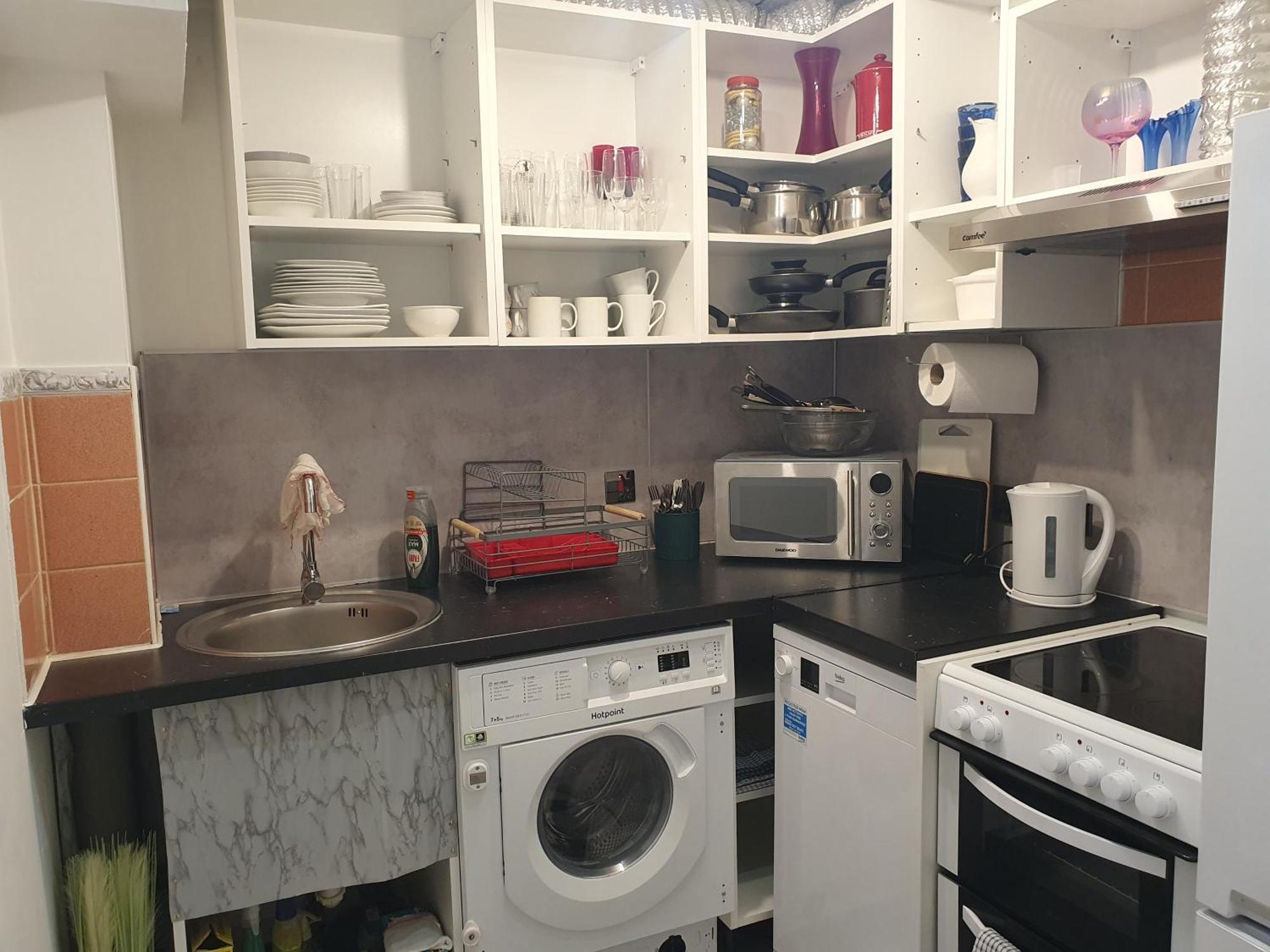 Lovely 1Bedrood Apartment Guildford Esterno foto