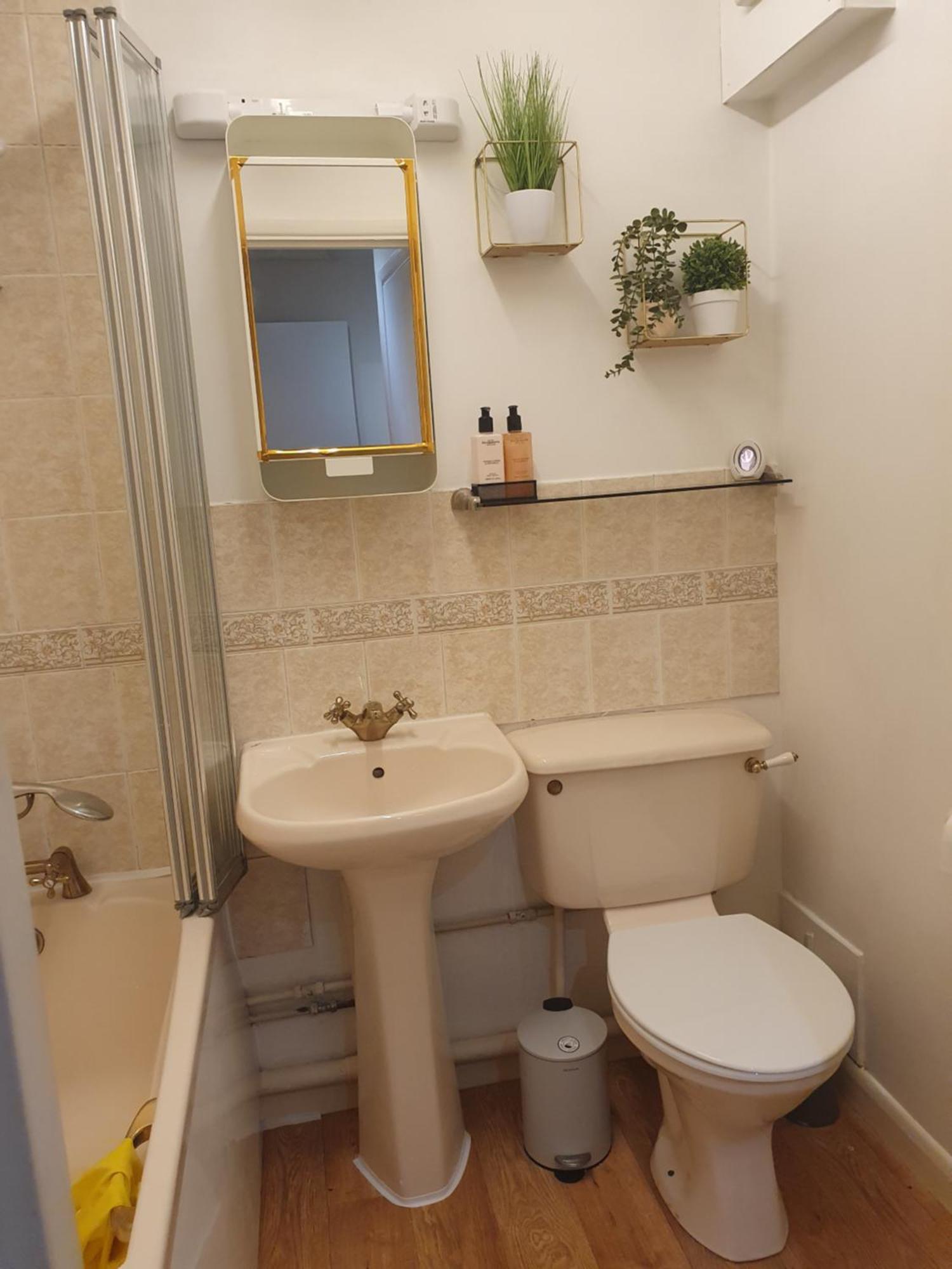 Lovely 1Bedrood Apartment Guildford Esterno foto