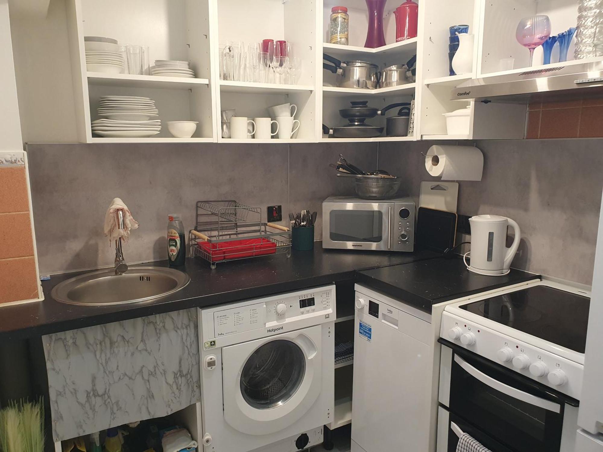 Lovely 1Bedrood Apartment Guildford Esterno foto