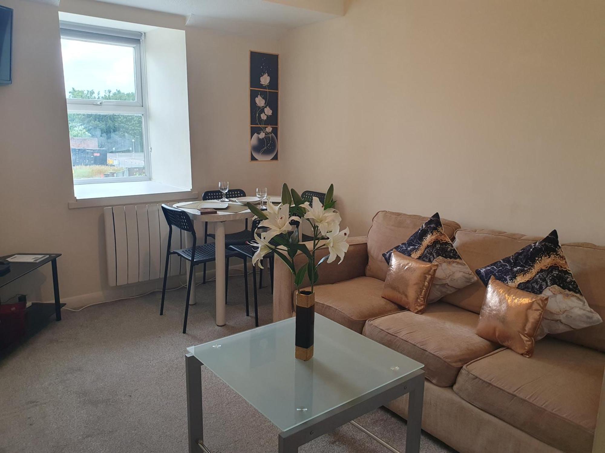 Lovely 1Bedrood Apartment Guildford Esterno foto