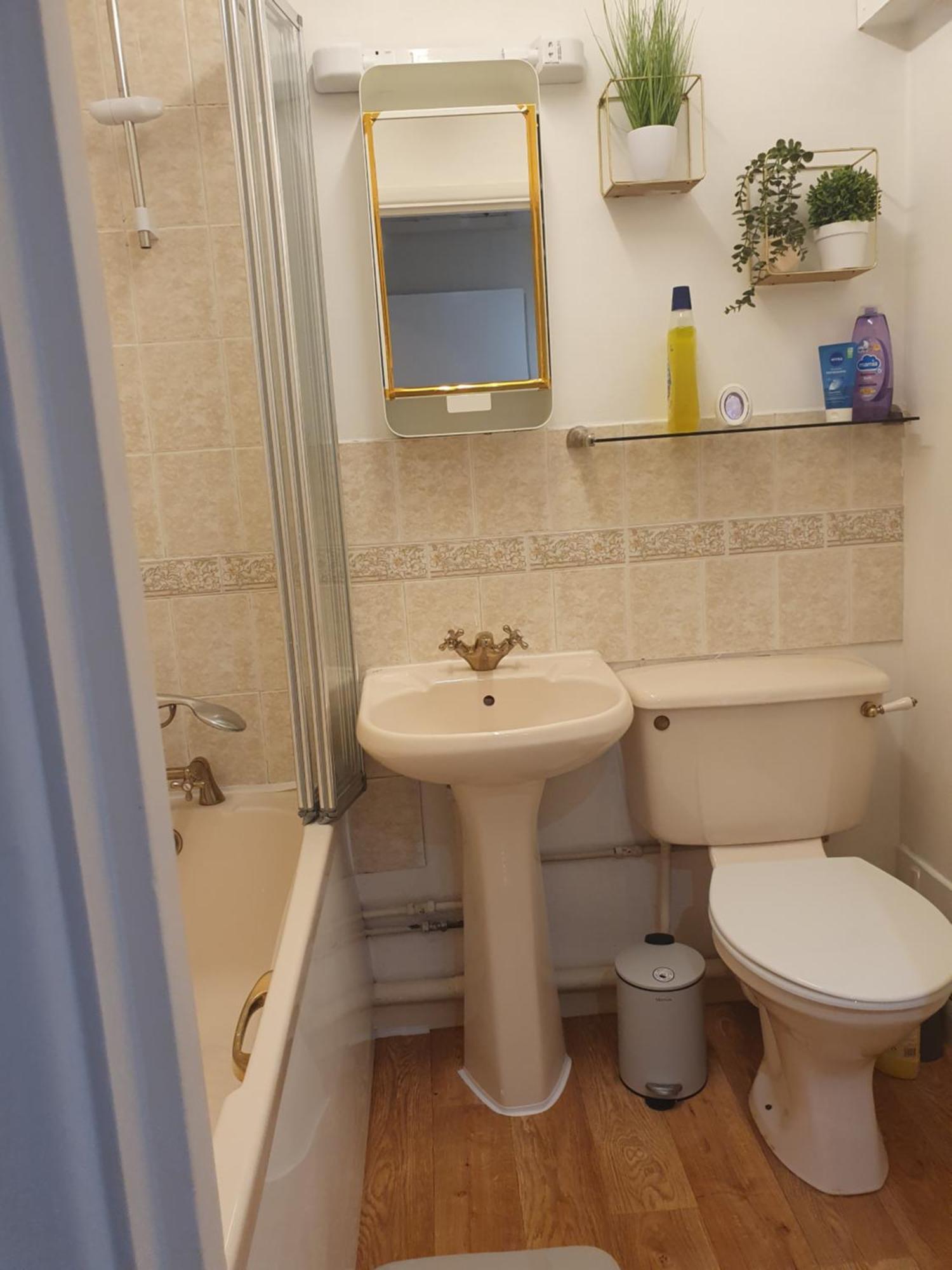 Lovely 1Bedrood Apartment Guildford Esterno foto