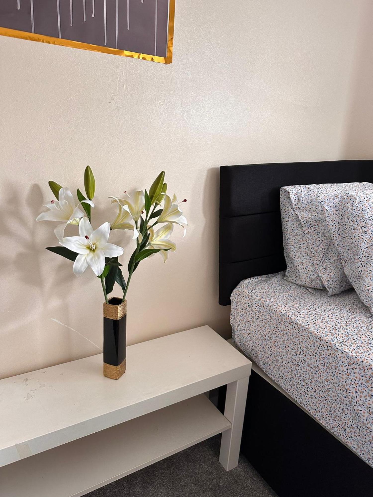Lovely 1Bedrood Apartment Guildford Esterno foto