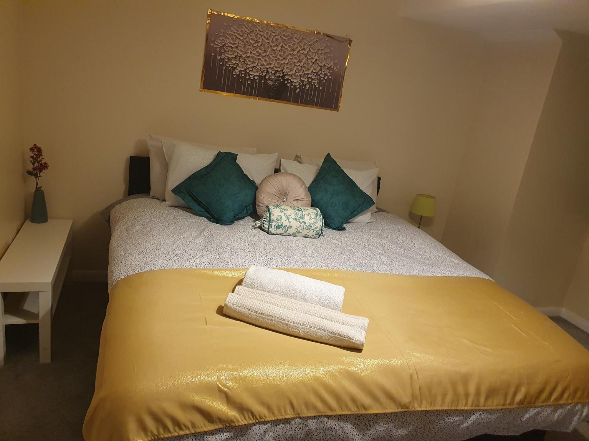 Lovely 1Bedrood Apartment Guildford Esterno foto