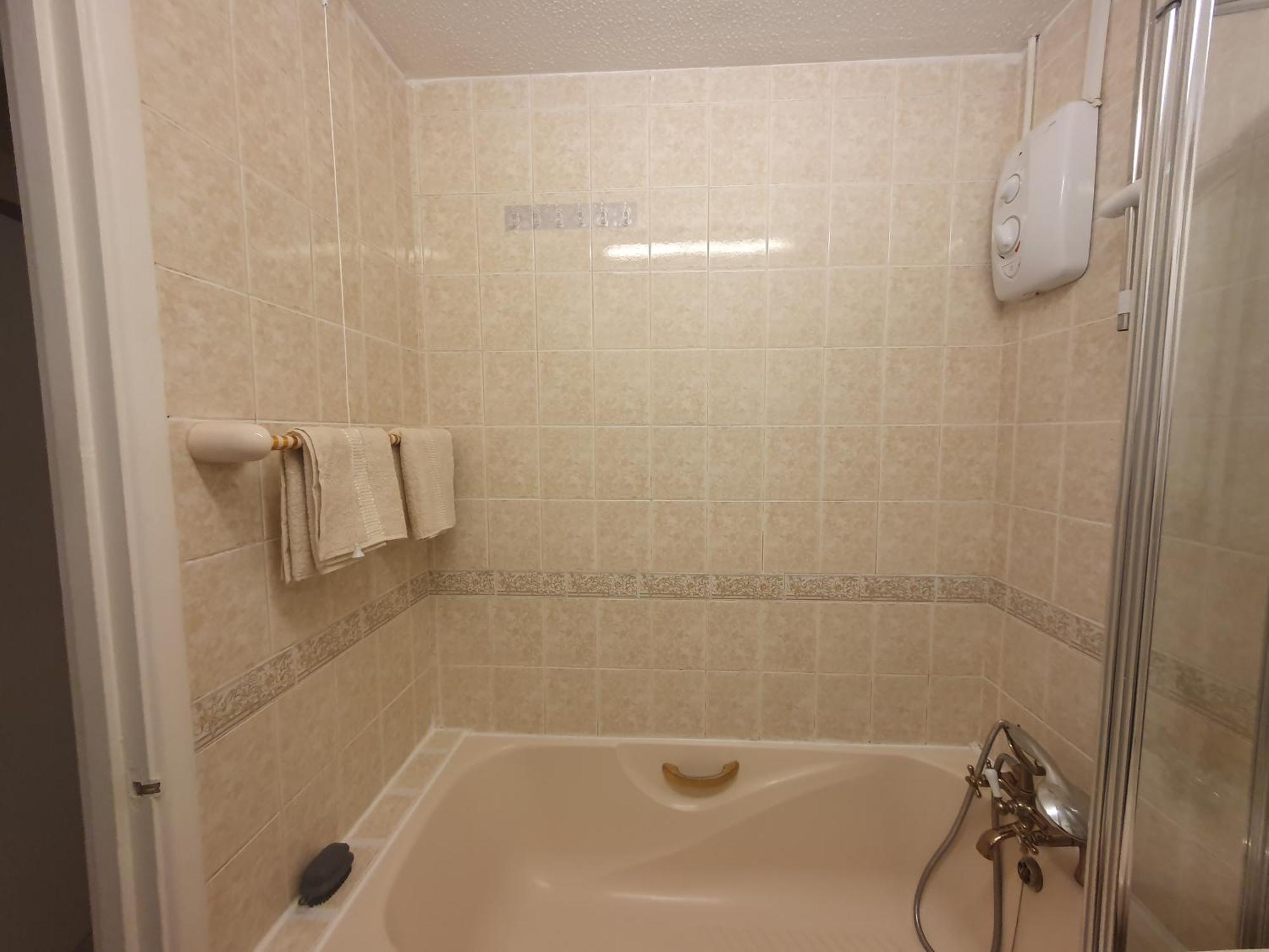 Lovely 1Bedrood Apartment Guildford Esterno foto