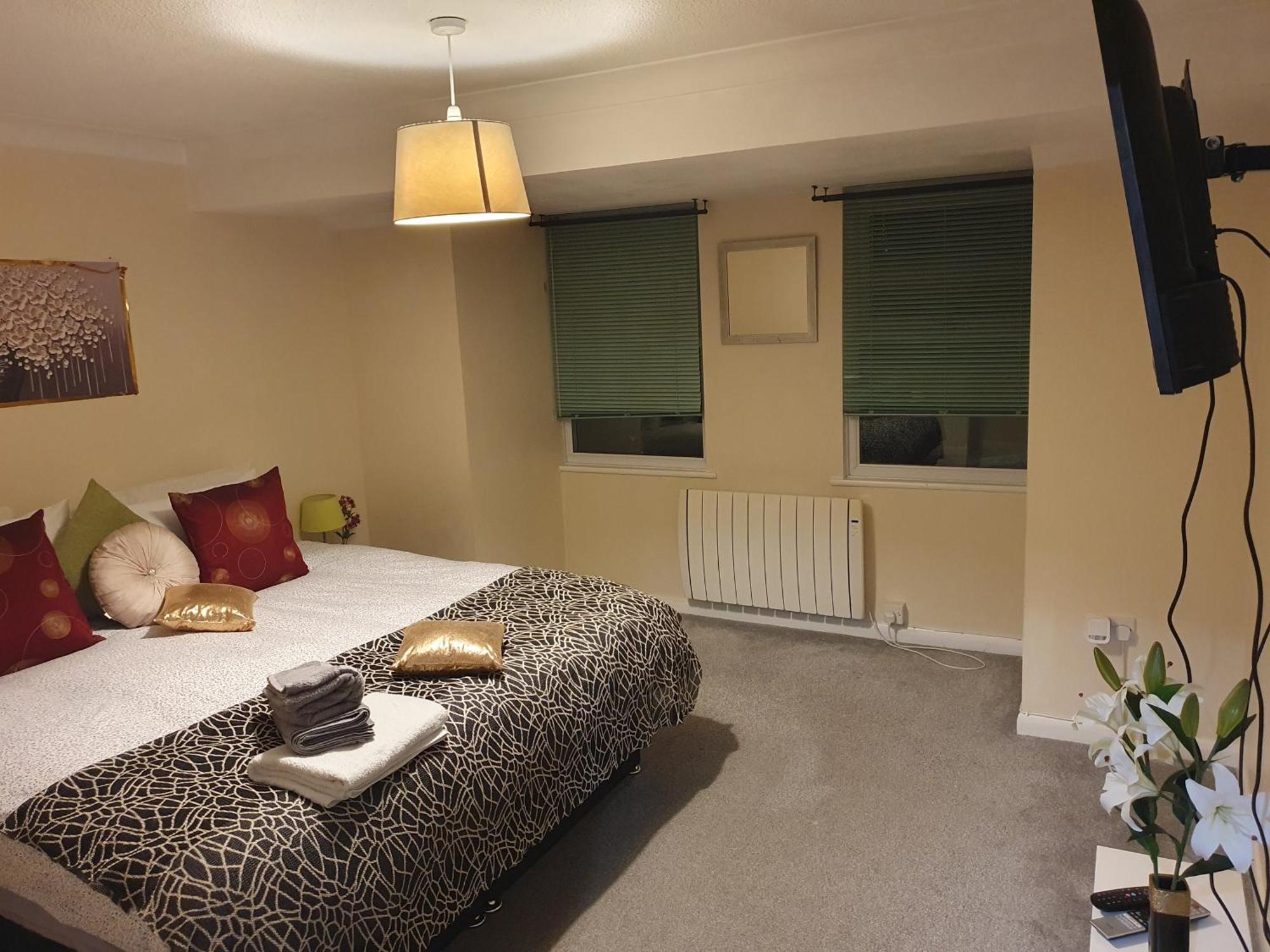 Lovely 1Bedrood Apartment Guildford Esterno foto