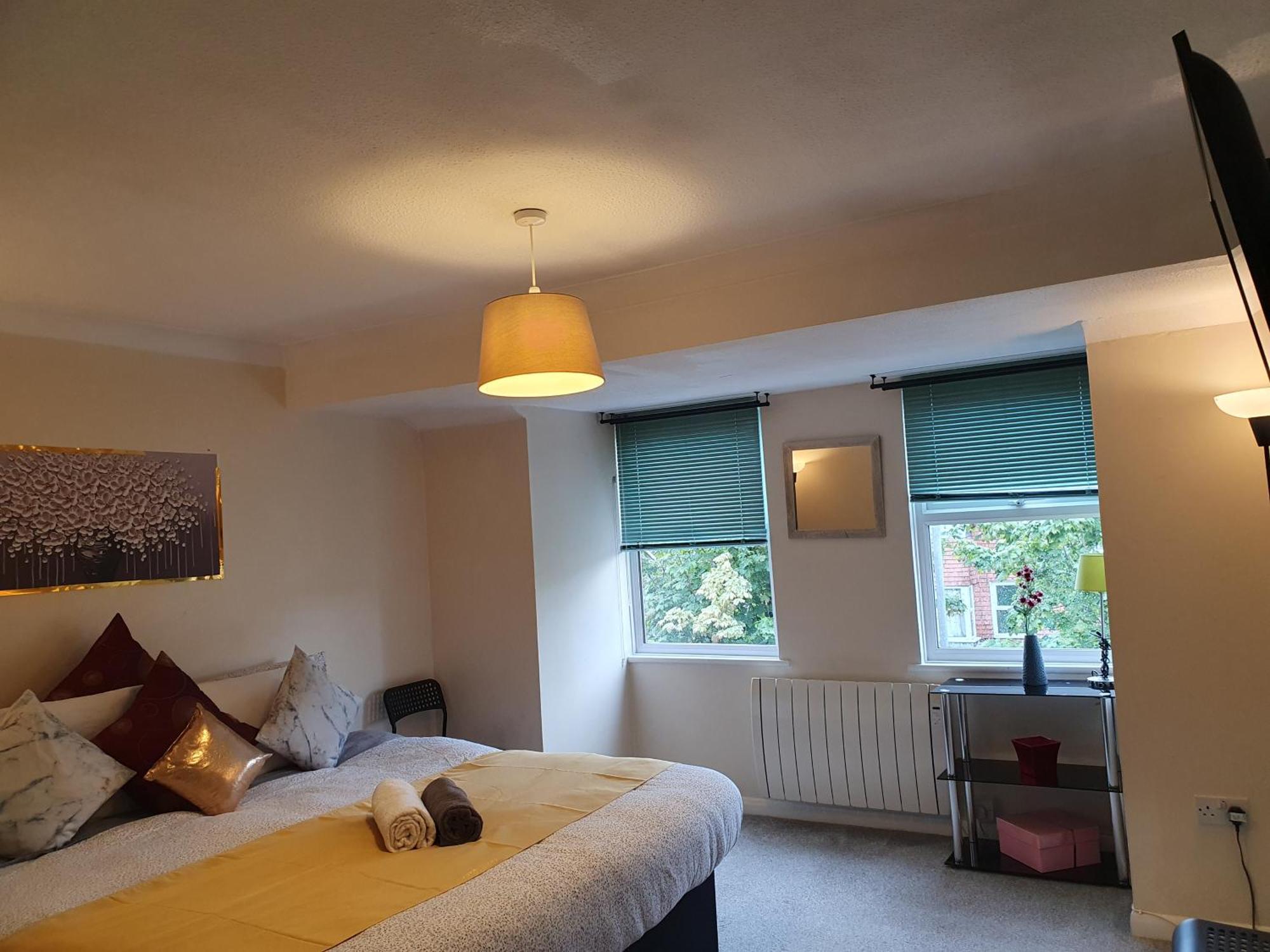 Lovely 1Bedrood Apartment Guildford Esterno foto